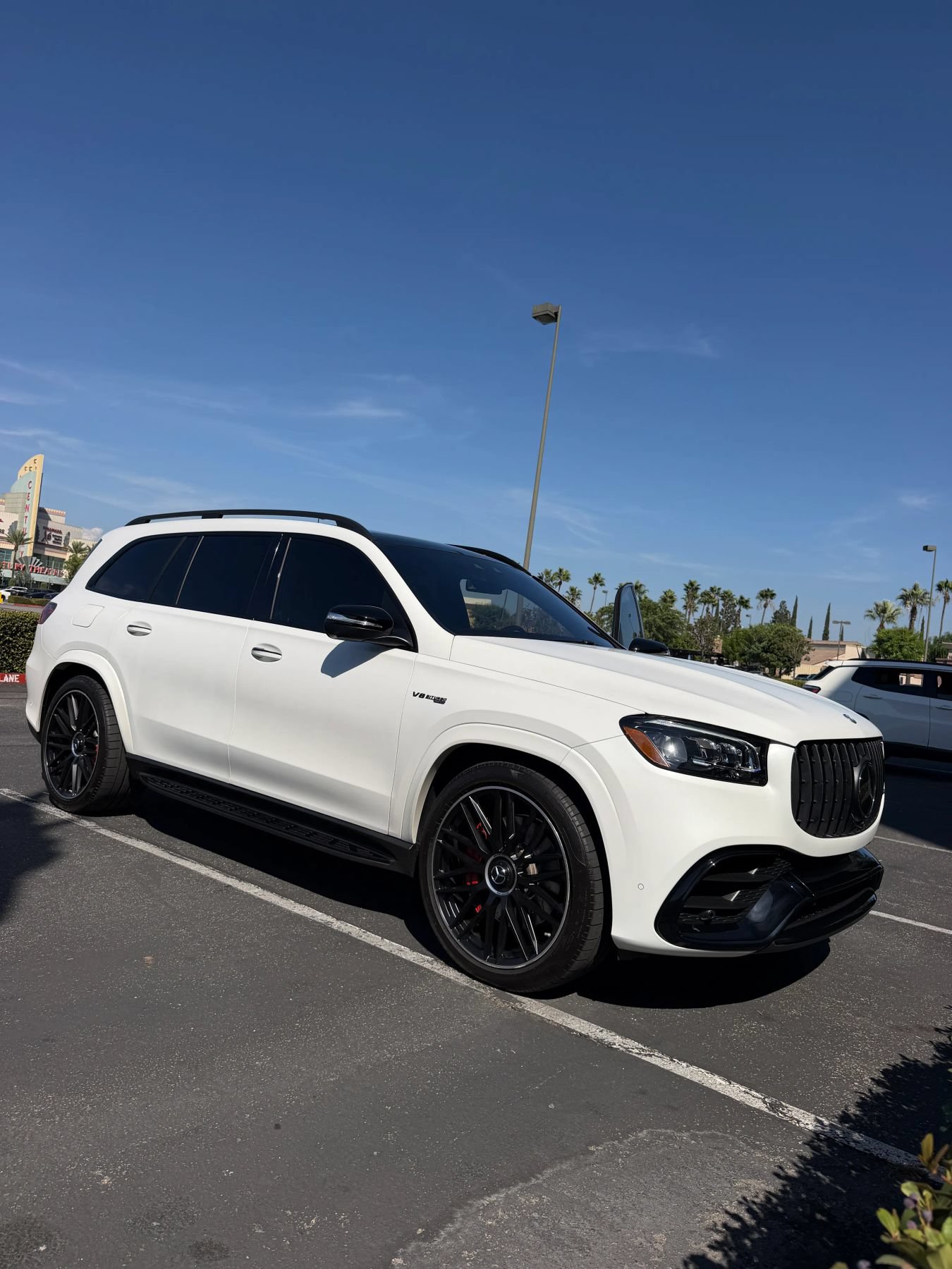 Used 2024 Mercedes-Benz GLS 63 AMG 4MATIC image 10