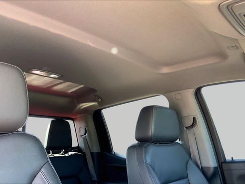 Certified 2022 GMC Sierra 1500 SLT AWD/4WD image 14