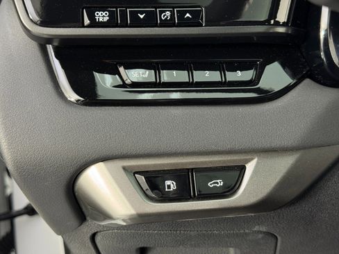 Used 2024 Lexus RX 500h F Sport w/ Convenience Package image 18