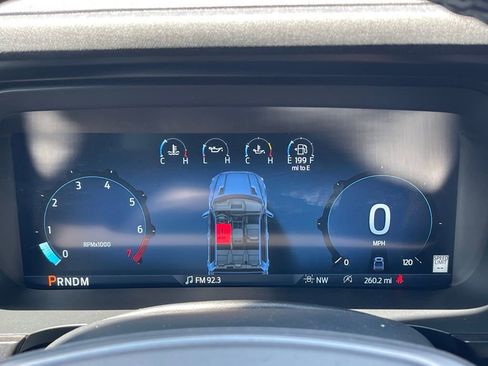 New 2025 Ford F150 Lariat w/ Equipment Group 502A High image 8