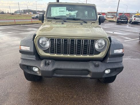 New 2026 Jeep Wrangler Unlimited Sport AWD/4WD image 20