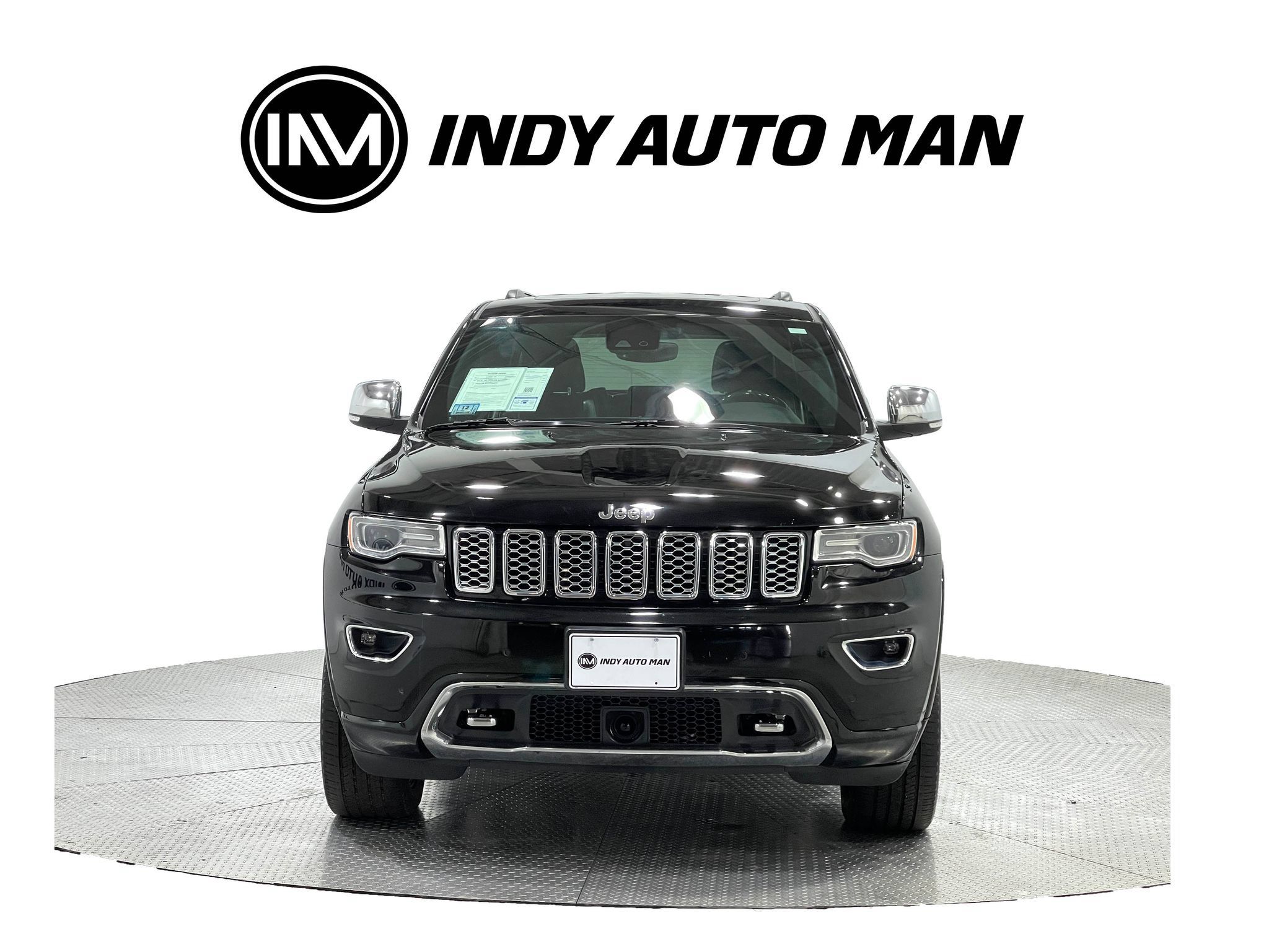 Used 2017 Jeep Grand Cherokee Overland w/ Jeep Active Safety Group AWD/4WD image 9