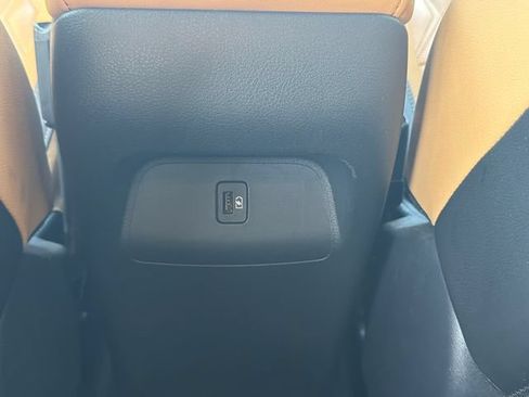 Used 2025 Nissan Sentra SV w/ SV Premium Package FWD image 19