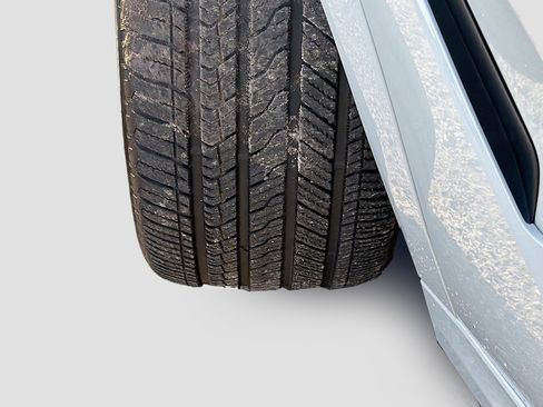 Used 2025 BMW X6 M60i image 43