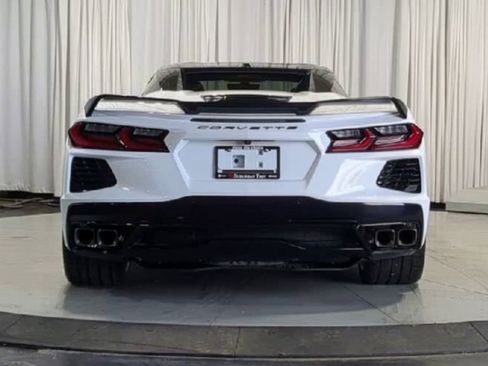 Used 2023 Chevrolet Corvette Stingray Convertible w/ Z51 Performance Package image 9