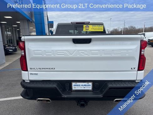 Used 2022 Chevrolet Silverado 1500 LT Trail Boss w/ Convenience Package II image 4