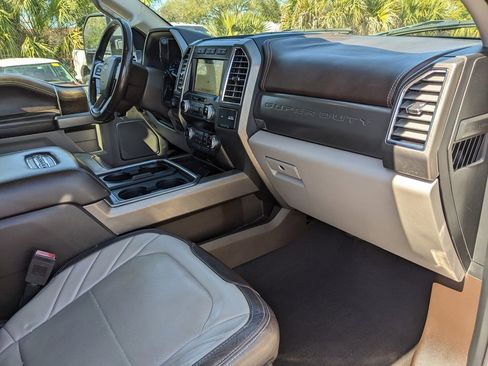 Used 2019 Ford F350 Limited w/ FX4 Off-Road Package AWD/4WD image 13