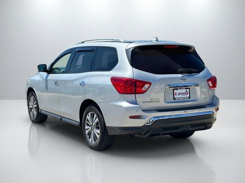 Used 2020 Nissan Pathfinder SL image 7