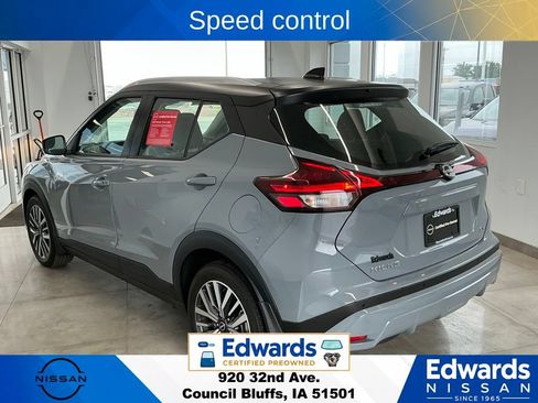 Used 2023 Nissan Kicks SV FWD image 6