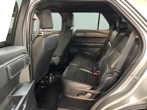 Used 2024 Ford Explorer 4WD Police Interceptor image 21