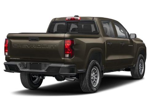 Used 2024 Chevrolet Colorado Trail Boss w/ Advanced Trailering Package AWD/4WD image 2