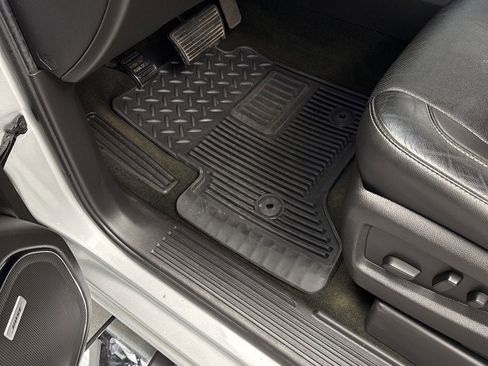 Used 2016 GMC Sierra 1500 SLT w/ SLT Premium Package image 17