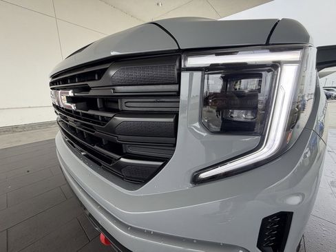 Used 2025 GMC Sierra 1500 Pro w/ Graphite Edition image 2