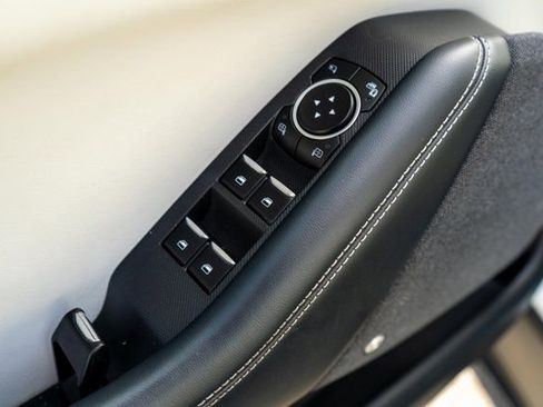 Used 2021 Ford Mustang Mach-E Premium image 20