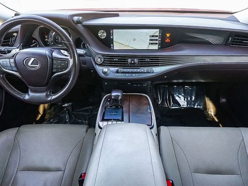 Used 2018 Lexus LS 500 image 12