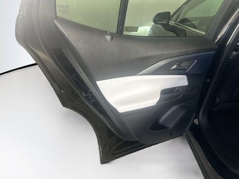 Used 2025 Chevrolet Equinox EV LT image 26