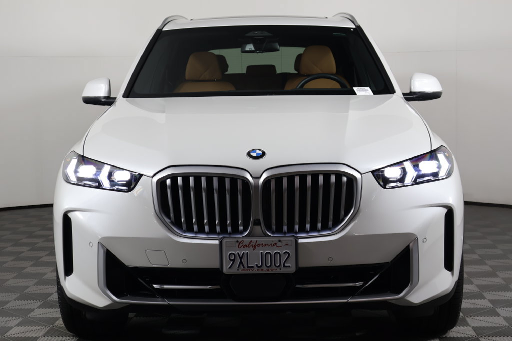 Used 2026 BMW X5 sDrive40i w/ Climate Comfort Package RWD image 2