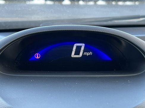 Used 2013 Honda Insight image 18