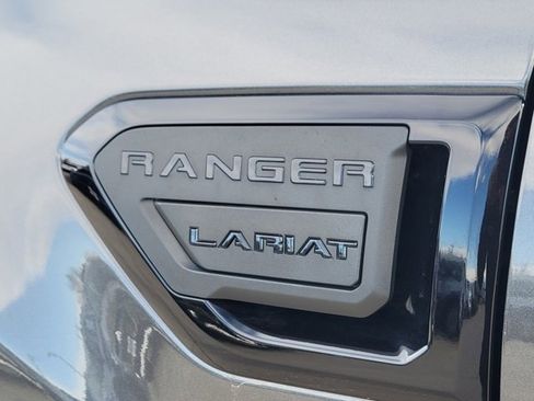 Used 2019 Ford Ranger Lariat w/ Black Appearance Package image 14