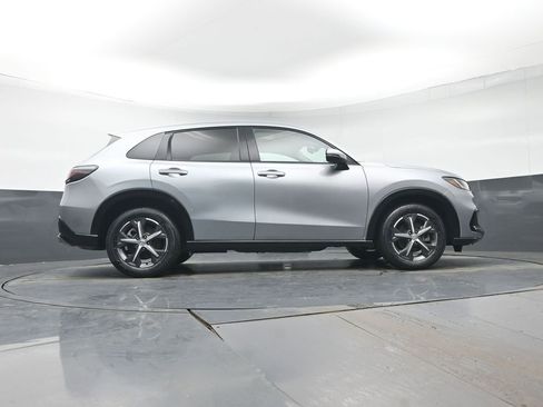 Certified 2023 Honda HR-V EX-L image 36