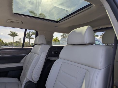 Used 2025 Hyundai Santa Fe Calligraphy image 19