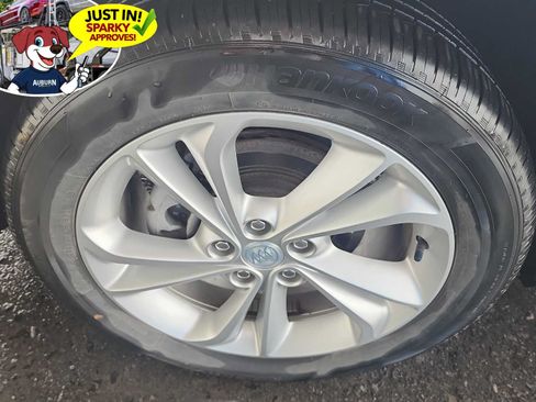 Used 2023 Buick Encore GX Preferred w/ Cold Weather Comfort Package FWD image 7
