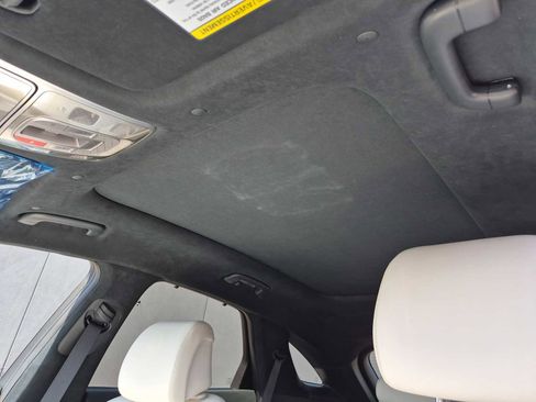 New 2025 Genesis Electrified GV70 Advanced w/ Prestige Package image 14