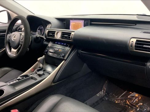 Used 2014 Lexus IS 250 RWD image 10