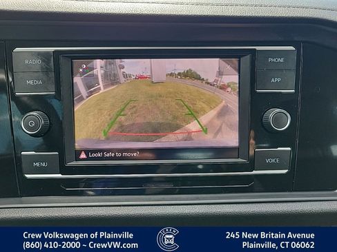 Certified 2024 Volkswagen Jetta SE FWD image 7