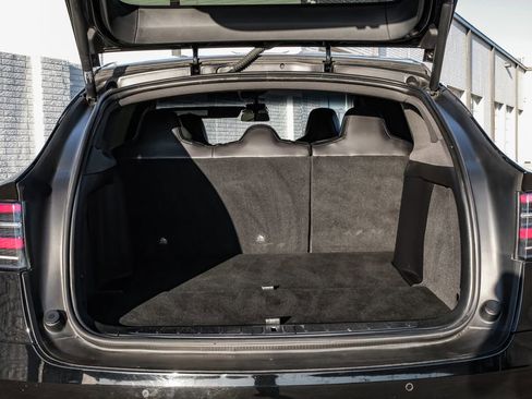 Used 2018 Tesla Model X 75D image 44