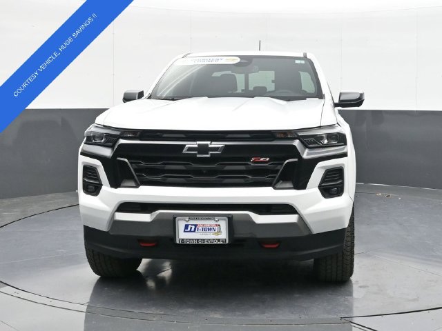 New 2025 Chevrolet Colorado Z71 w/ Technology Package AWD/4WD image 16