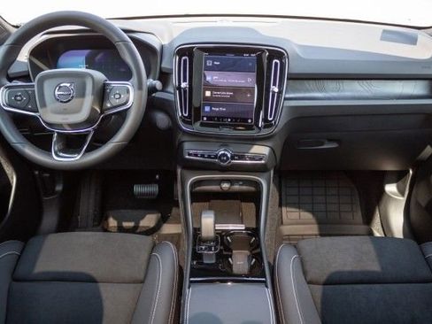 New 2024 Volvo C40 P8 Recharge Plus w/ Climate Package image 12