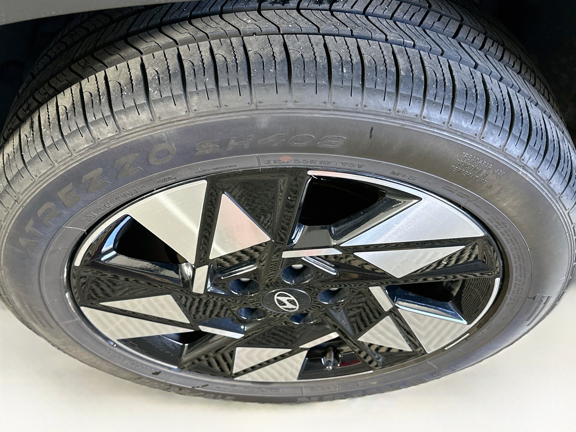Used 2025 Hyundai Kona SEL AWD/4WD image 11