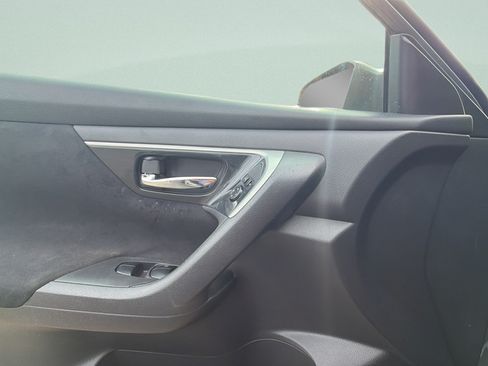 Used 2014 Nissan Altima 2.5 S FWD image 20