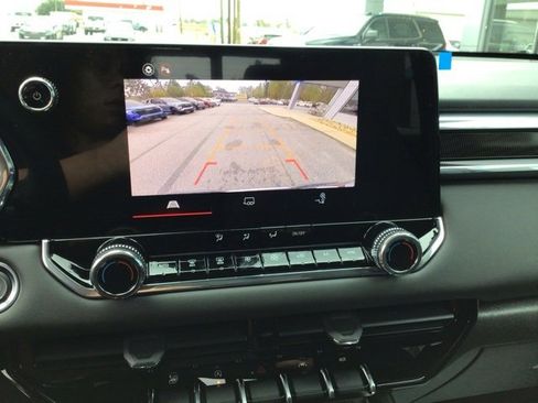 New 2026 GMC Canyon Elevation w/ Convenience Package image 21