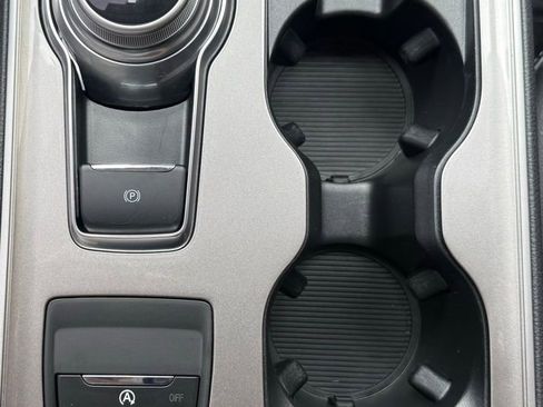 Used 2024 Ford Edge SEL w/ Convenience Package image 14