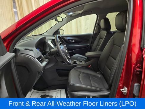 Used 2023 GMC Terrain SLT w/ Elevation Edition image 14