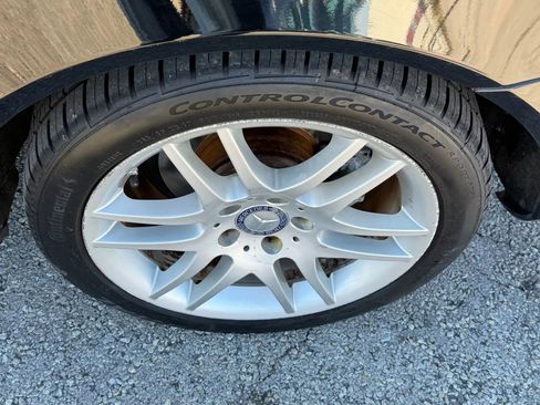 Used 2008 Mercedes-Benz CLK 350 Coupe image 23