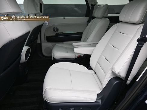 Certified 2026 Hyundai Palisade Calligraphy AWD/4WD image 11