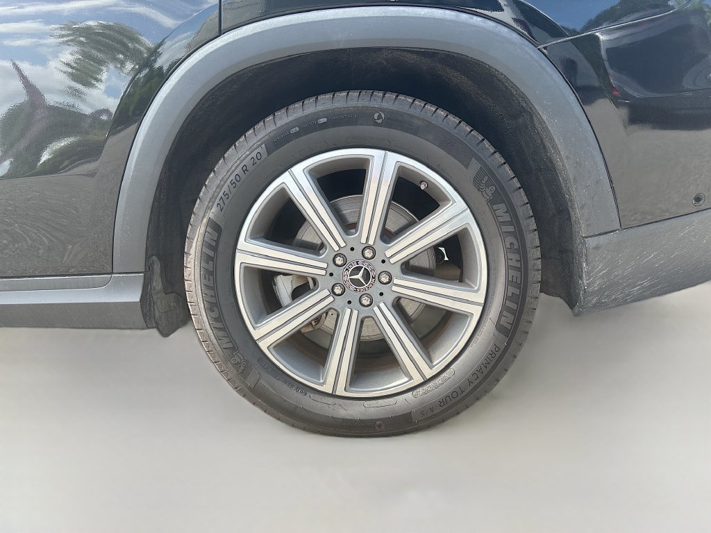 Used 2022 Mercedes-Benz GLS 450 4MATIC image 11