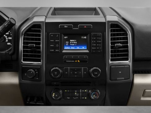 Used 2015 Ford F150 XLT w/ Equipment Group 302A Luxury image 7