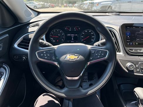 Used 2024 Chevrolet Malibu LS w/ LPO, Floor Liner Package FWD image 19