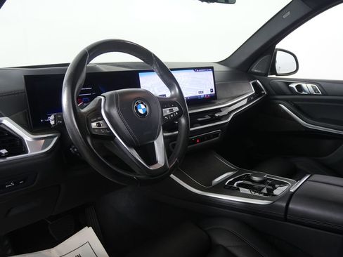 Used 2024 BMW X5 sDrive40i w/ Premium Package RWD image 12