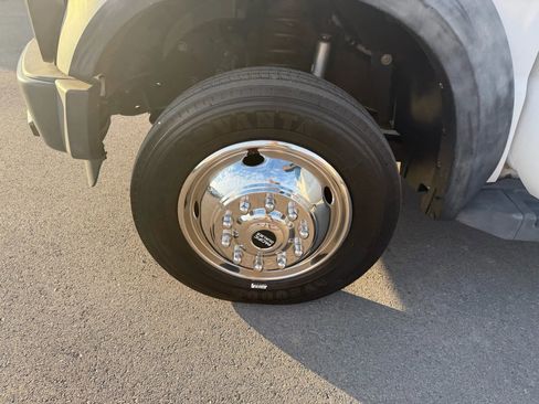 Used 2008 Ford F450 2WD Regular Cab Super Duty image 16