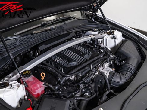 Used 2017 Cadillac CTS V w/ Luxury Package RWD image 59