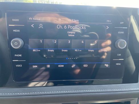 New 2025 Volkswagen Taos SE image 26