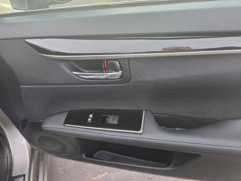 Used 2016 Lexus ES 350 w/ Accessory Package FWD image 36