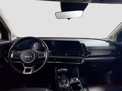 Used 2023 Kia Sportage EX image 23