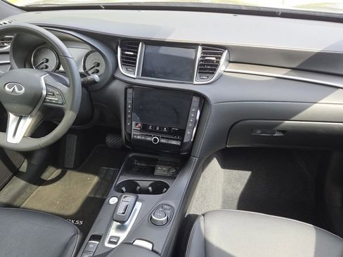 Certified 2025 INFINITI QX55 Luxe AWD/4WD image 34