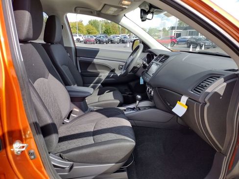 New 2025 Mitsubishi Outlander Sport ES image 10